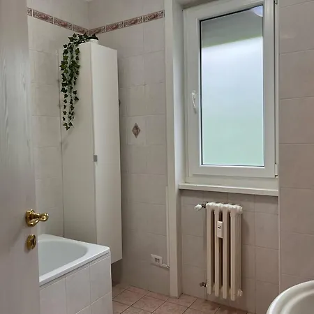 Kibilu - Elegant View - Balcony & Parking